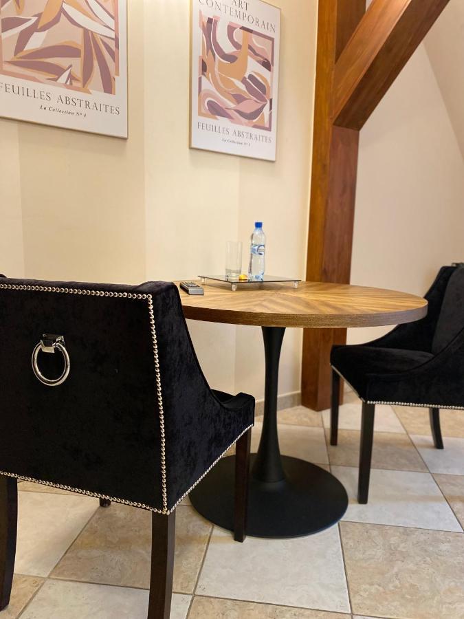 Bed and Breakfast Palac Jablonowo Уйсце Экстерьер фото