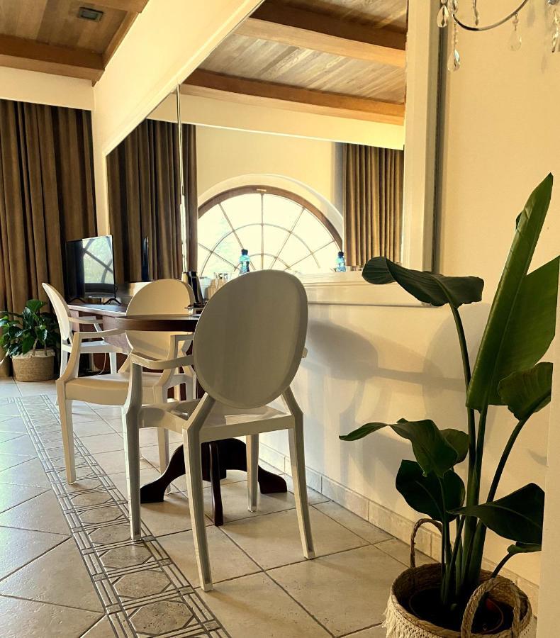 Bed and Breakfast Palac Jablonowo Уйсце Экстерьер фото